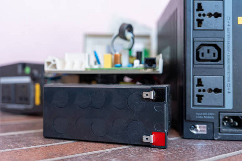 Для чого потрібне джерело безперебійного живлення (ДБЖ)?